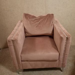 Accent chair